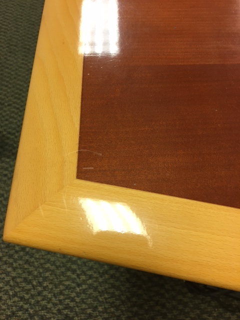 10′ x 4′ Table w/power
