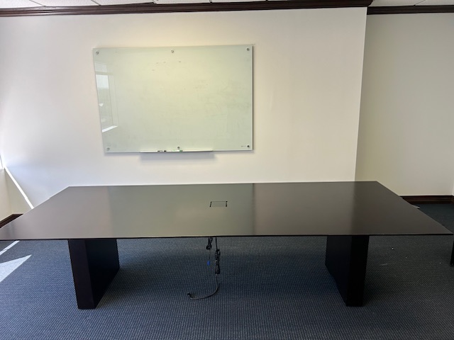 10’ x 4’ Table with power