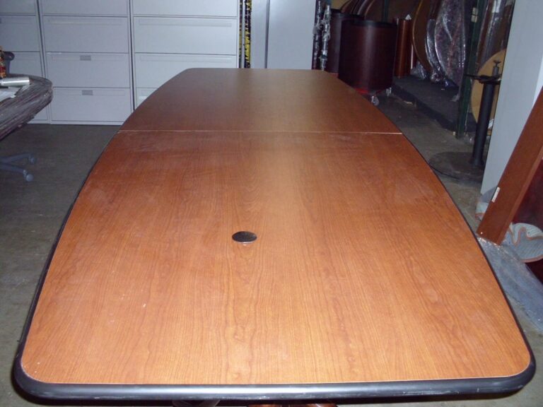 10’x 4′ Boatshape conference table