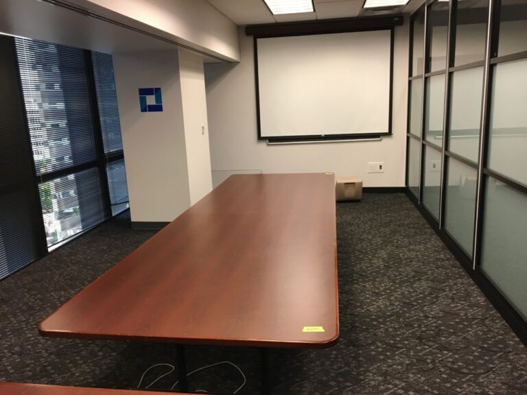 12′ x 4′ Laminate Table
