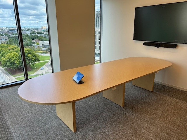 12′ x 4′ Racetrack Table
