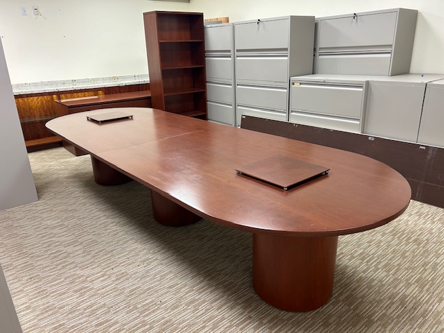 12’ x 4’ Racetrack Table w/power