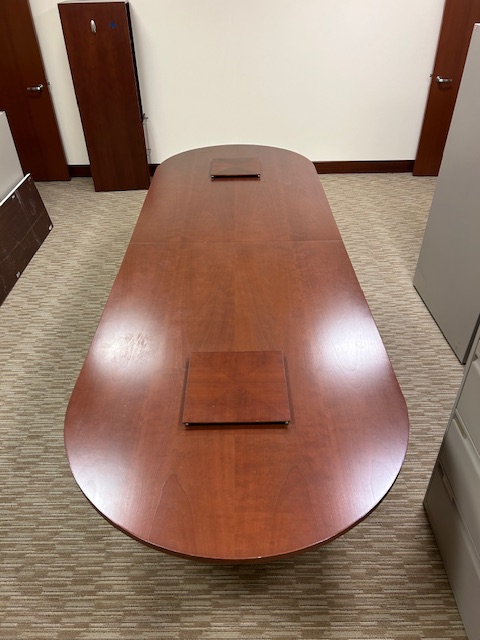 12’ x 4’ Racetrack Table w/power
