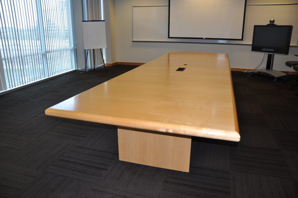 16′ x 5′ maple table w/power