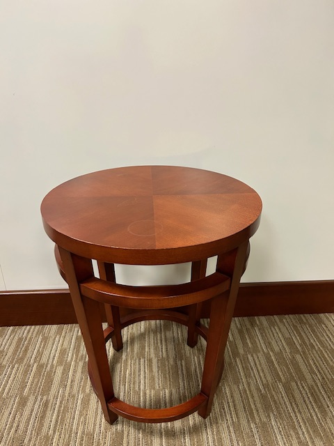 18” Round Side table