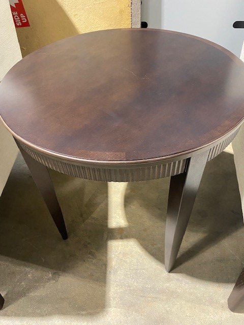 20” Dia. Round Table