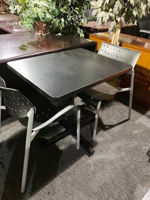 30″ x 24″ Breakroom Tables
