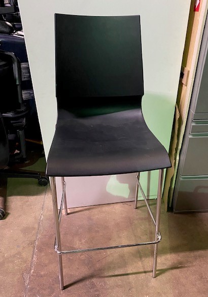 30″H Bar Height Stool