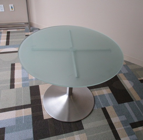 36″ glass top table