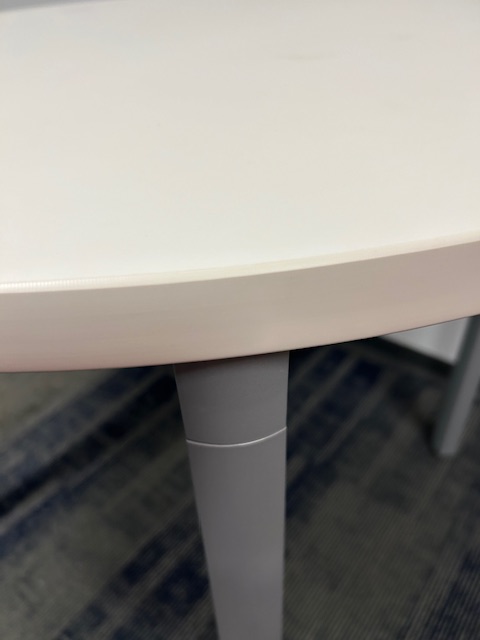 36” Round table