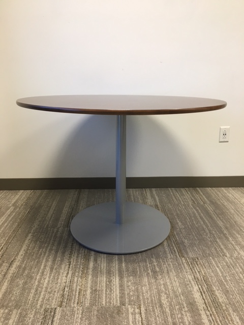 42” Round Table