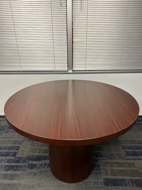 42” Round Table
