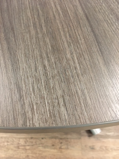 42″ Round Table