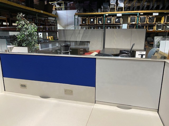 48″H Steelcase Answer stations