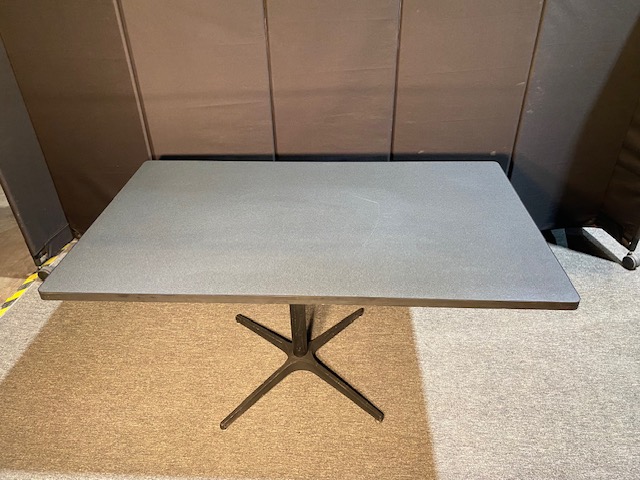 5’ x 3’ table