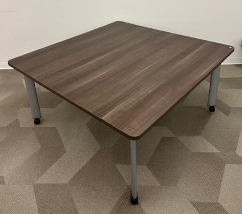 5’ x 5’ Mobile Collaboration table
