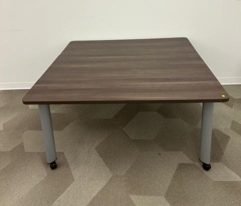 5’ x 5’ Mobile Collaboration table