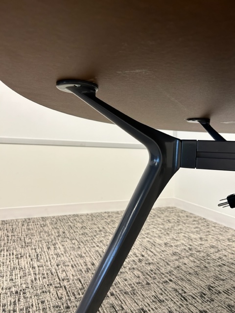 54” Round Table w/power