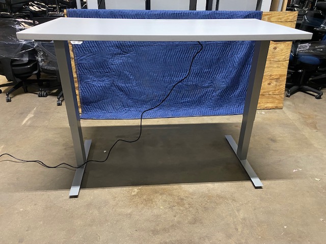 58″ x 29″ Sit/Stand Desk