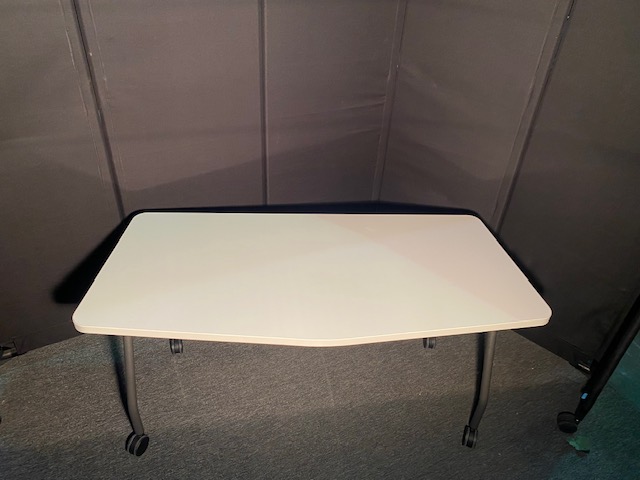 5’W Steelcase Verb Tables