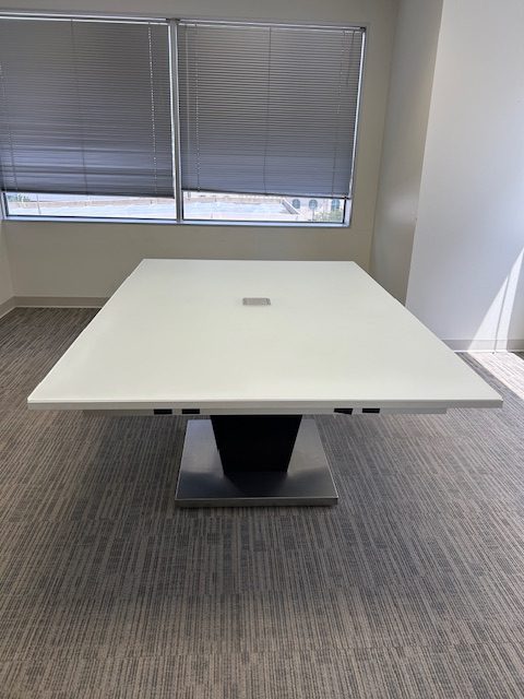 6’ x 4’ Table w/power