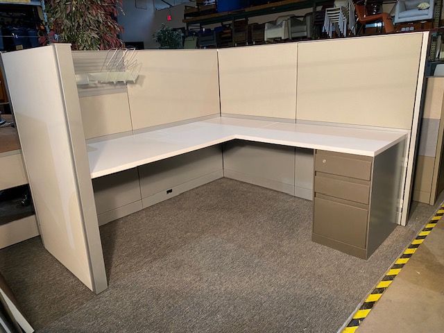 6’ x 6’ or 6’ x 8.5’ Answer stations-54”H