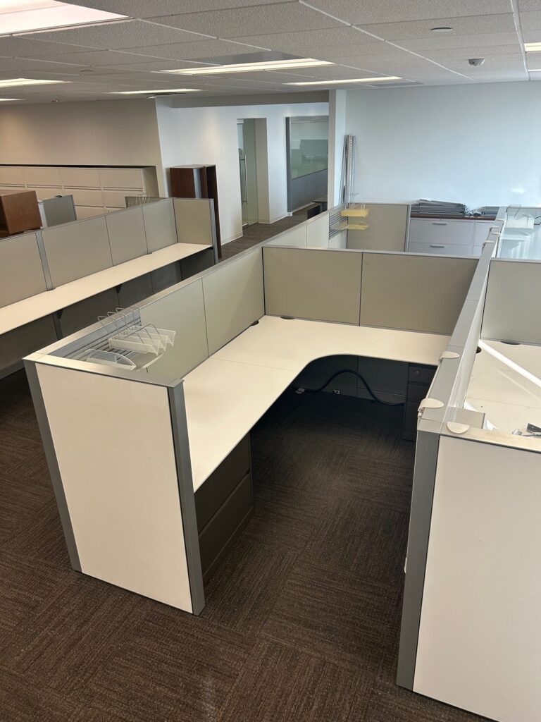 6’ x 6’ or 6’ x 8.5’ Answer stations-54”H