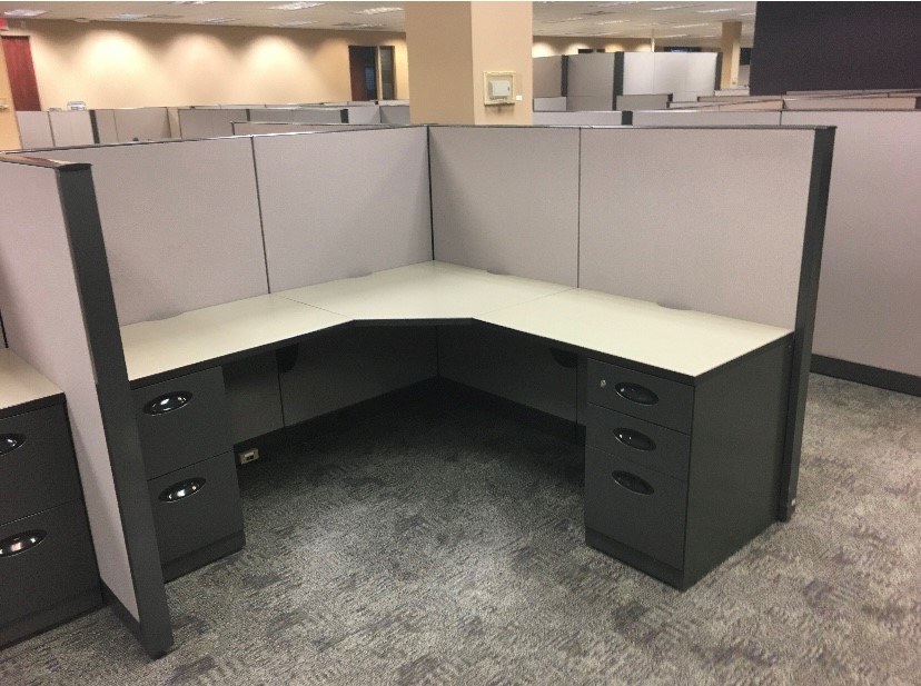 6′ x 6′ x 54″H Gray Trim Answer