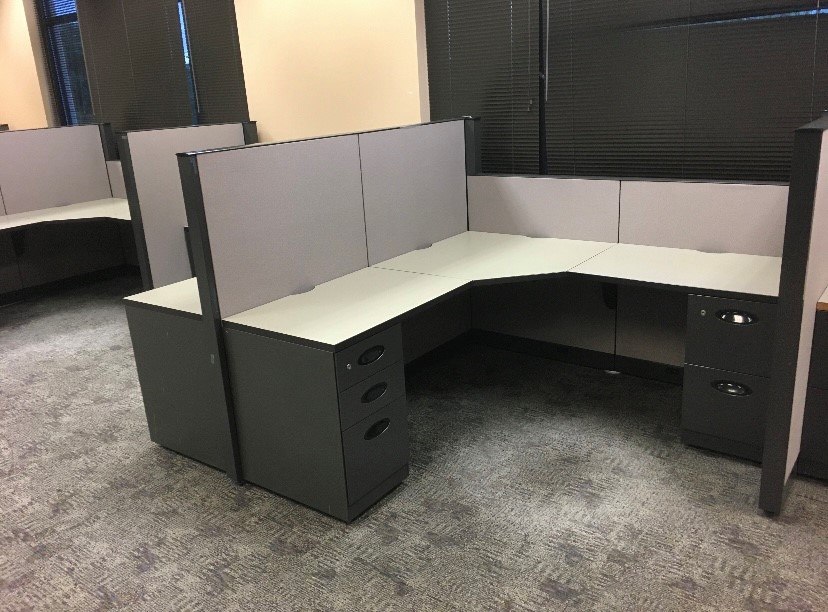 6′ x 6′ x 54″H Gray Trim Answer