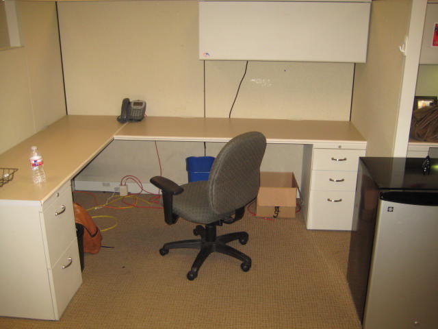 6′ x 6′ x 65″H Steelcase Answer
