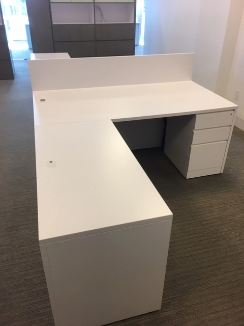 6′ x 7′ L Shape Desk