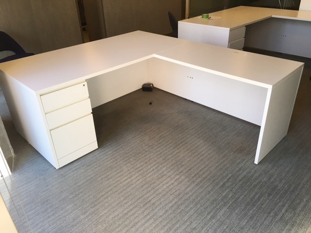 6′ x 7′ L Shape Desk