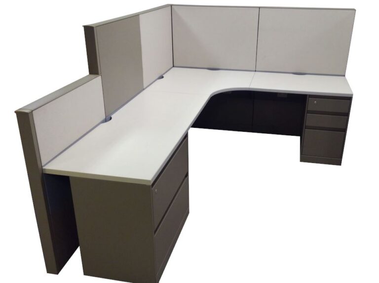 6′ x 8′ x 54″H Steelcase Answer