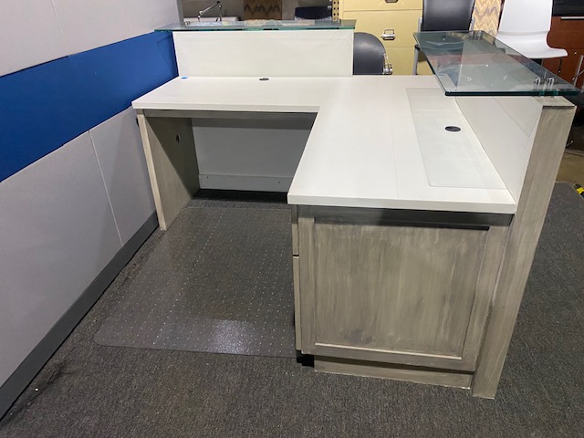 64”x 64” Receptionist Desk