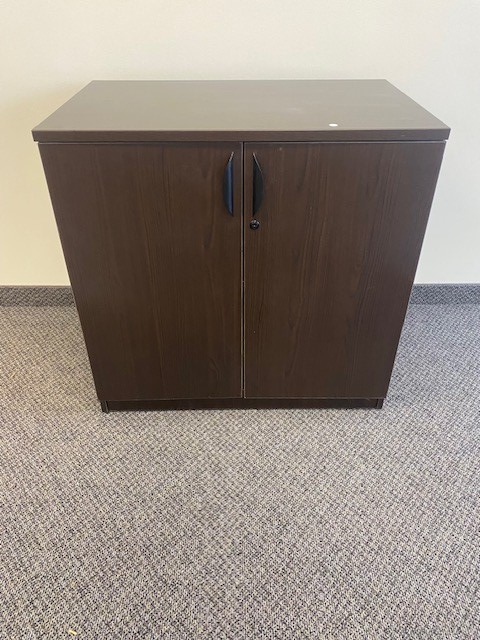71″ x 35″ Racetrack Table