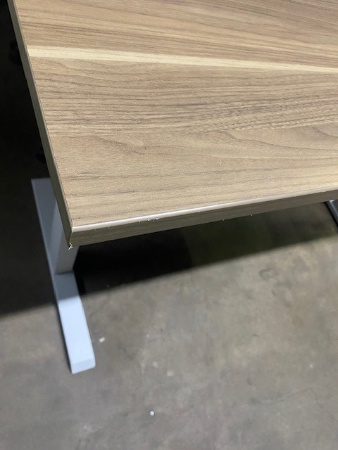 72″ x 29″ Sit/Stand Desk