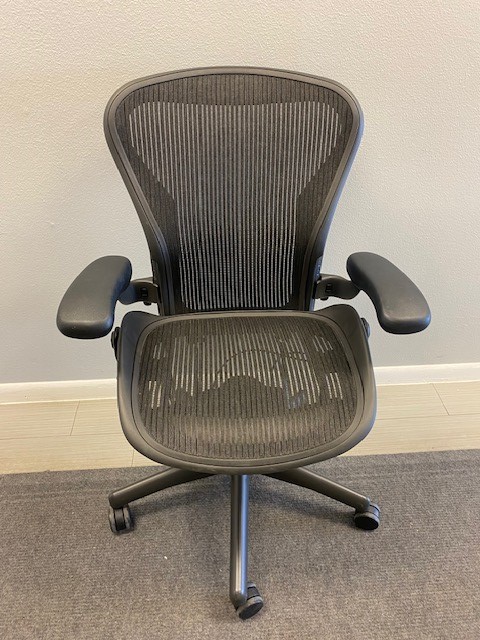 Aeron Chair – Size B