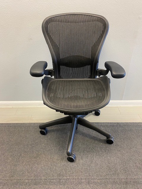Aeron Chair – Size B