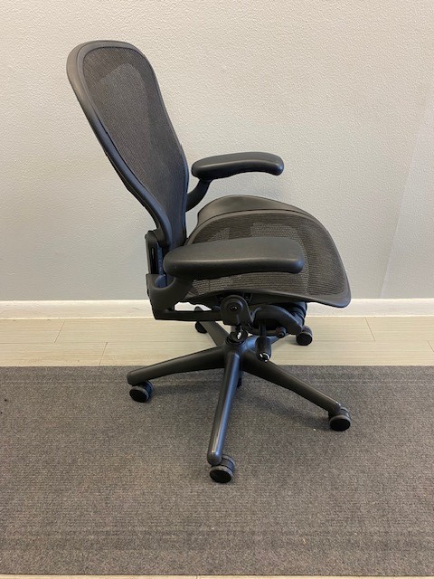 Aeron Chair – Size B