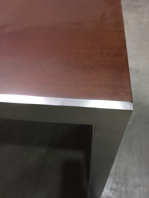 Bernhardt end table