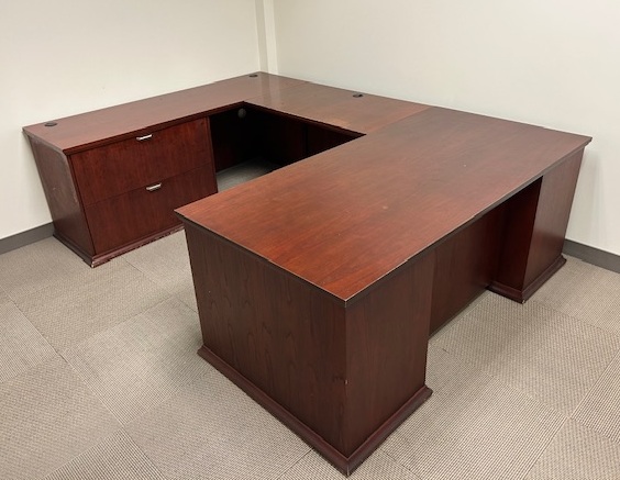 Cherry U shape desk