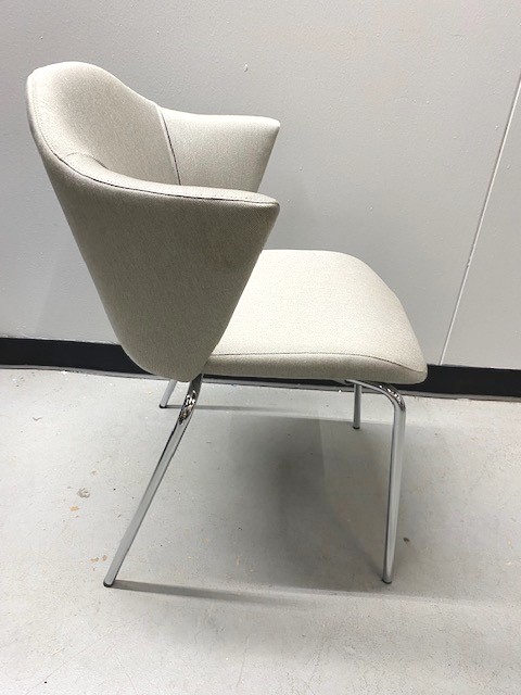 Coalesse Capa chair