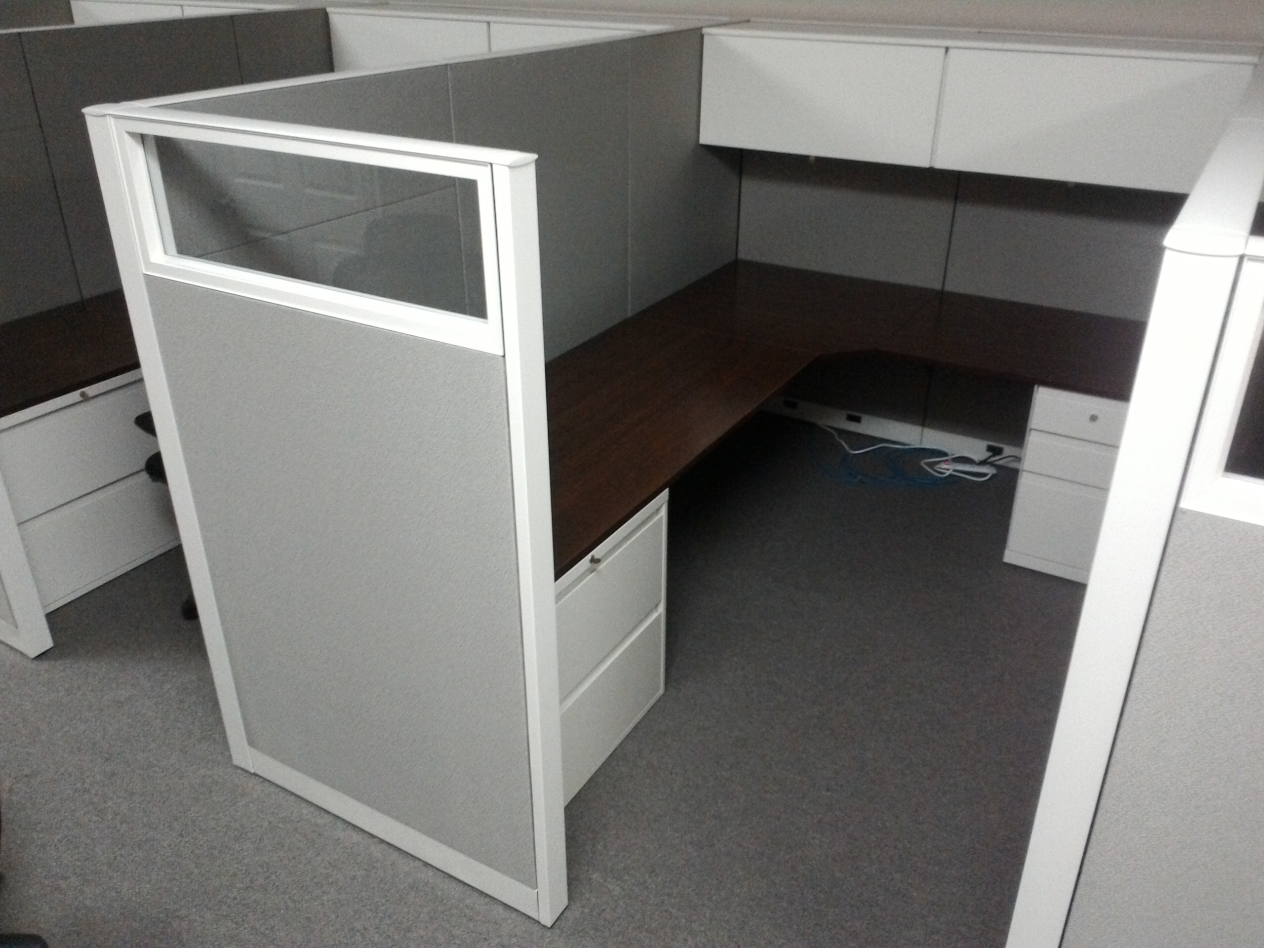 Refurbished Steelcase Answer cubicle finished in light gray fabric and paint