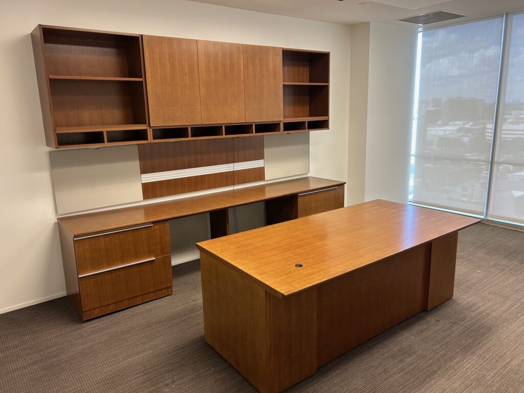 Executive Desk & Credenza with overhead
