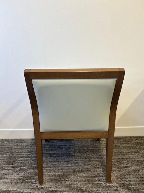 Global guest chair