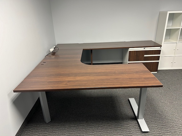 Haworth U shape Desk