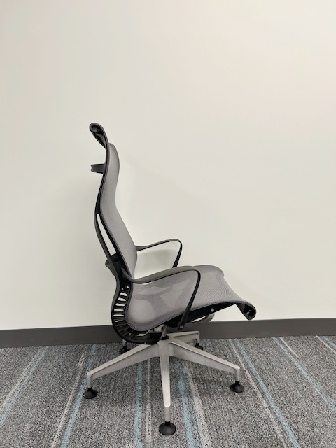 Herman Miller Setu Guest Chair