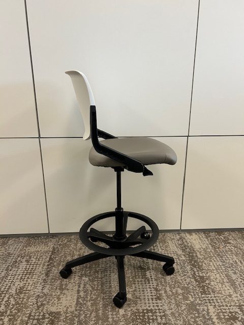 Hon armless task stool