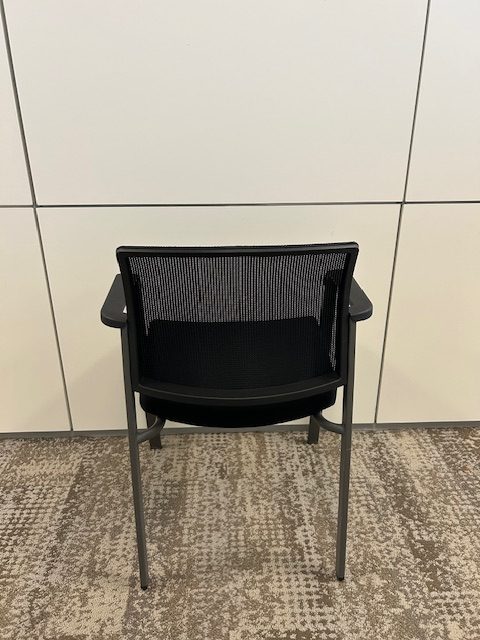 Hon mesh back guest chair