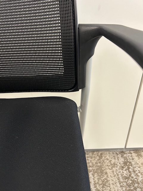 Hon rolling side chair